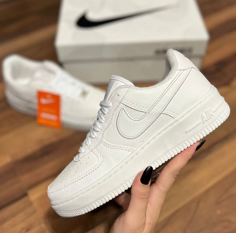 Tênis Nike Air Force Branco (TENSNKARBRNC)